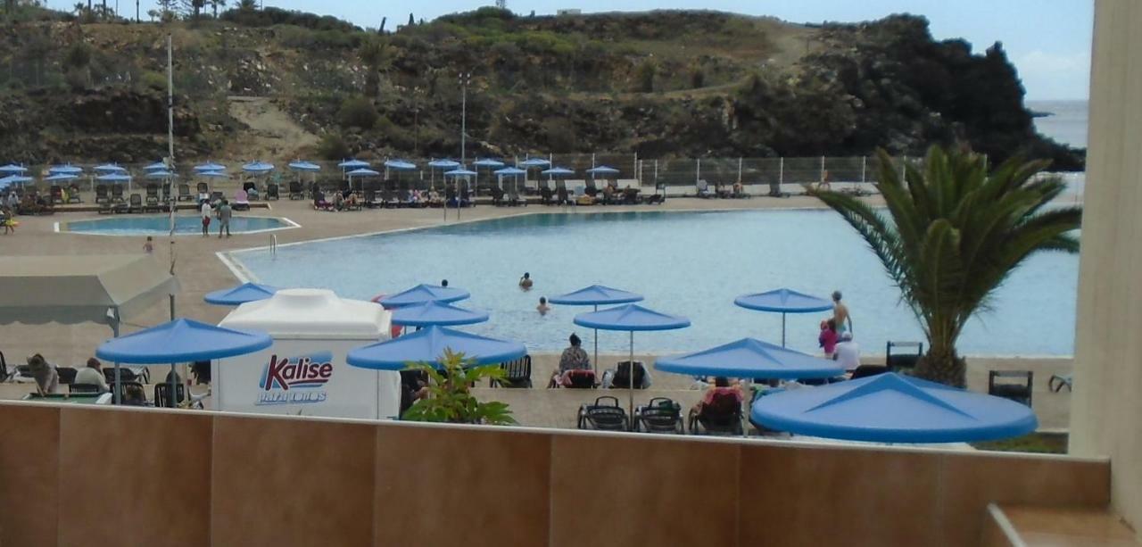 Beach-Front Tenerife Sth Sea And Pool View Costa Del Silencio Esterno foto